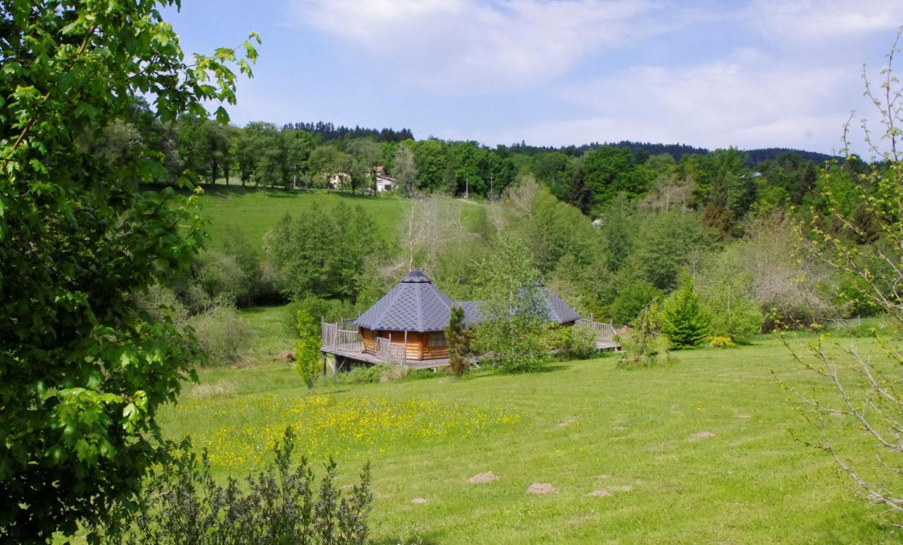 Les Roulottes Et Cabanes Du Livradois Cunlhat 외부 사진